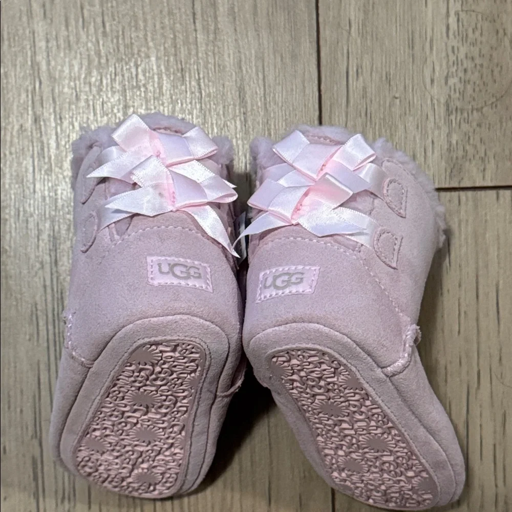 UGG Bailey Bow Pink Boots Kids 04/05